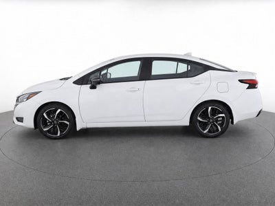 2025 Nissan Versa SR