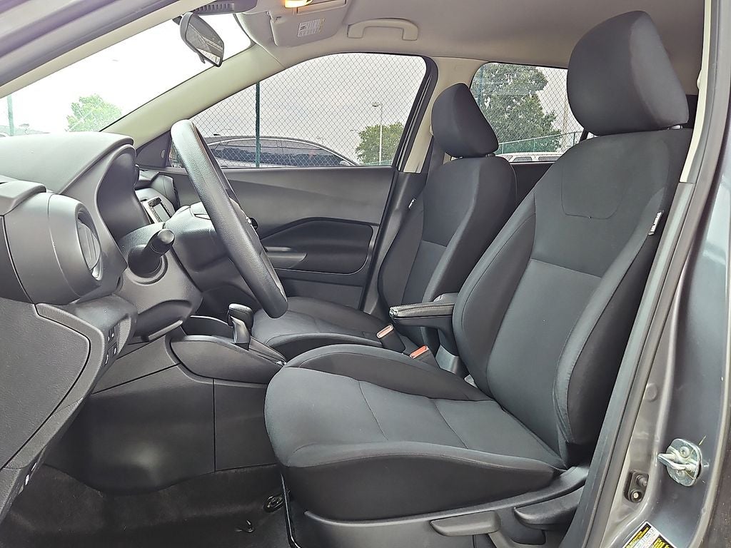 2023 Nissan Kicks S