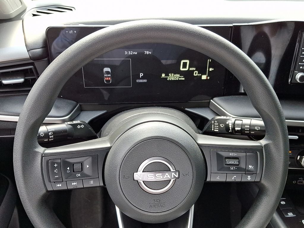 2025 Nissan Kicks S
