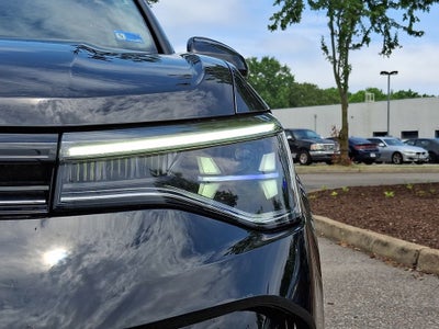 2025 Volkswagen Taos SE