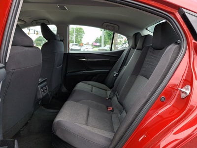 2025 Toyota Camry Hybrid LE