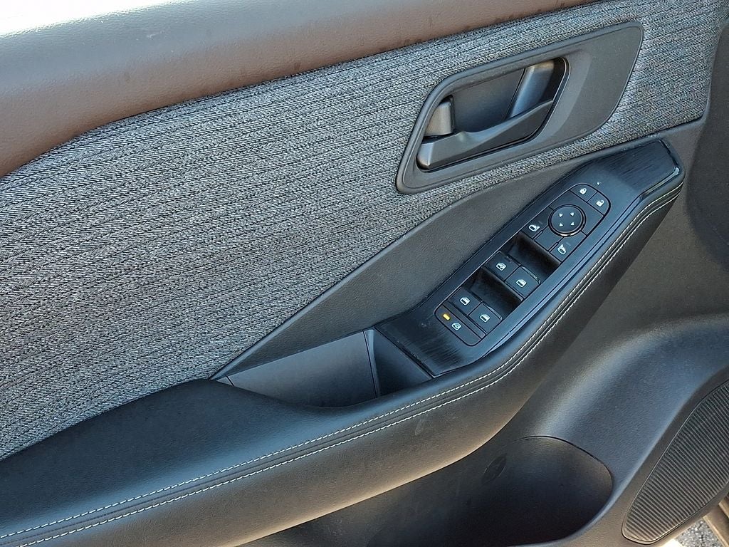 2022 Nissan Rogue S
