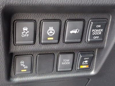 2017 Nissan Pathfinder SL