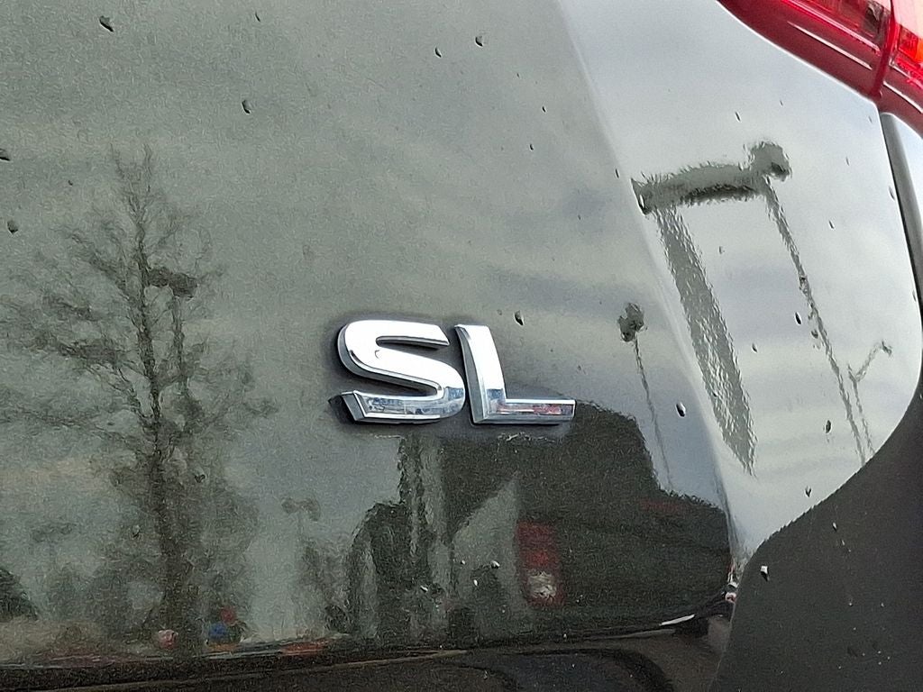 2017 Nissan Pathfinder SL