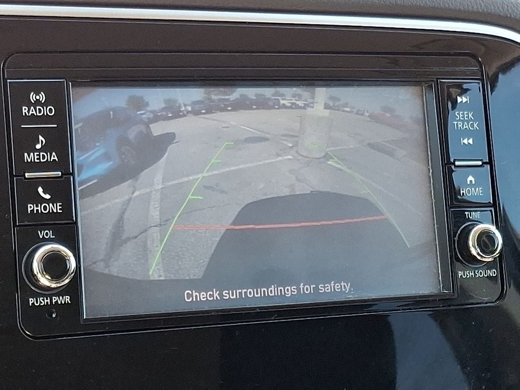 2020 Mitsubishi Outlander ES