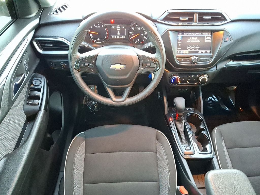 2023 Chevrolet TrailBlazer LS