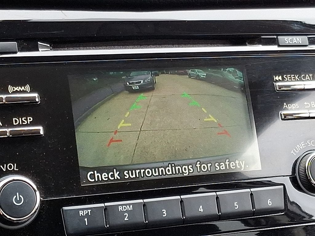 2015 Nissan Rogue SV