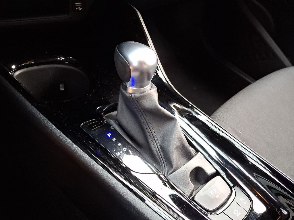 2020 Toyota C-HR XLE