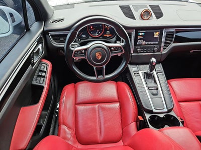 2018 Porsche Macan Base