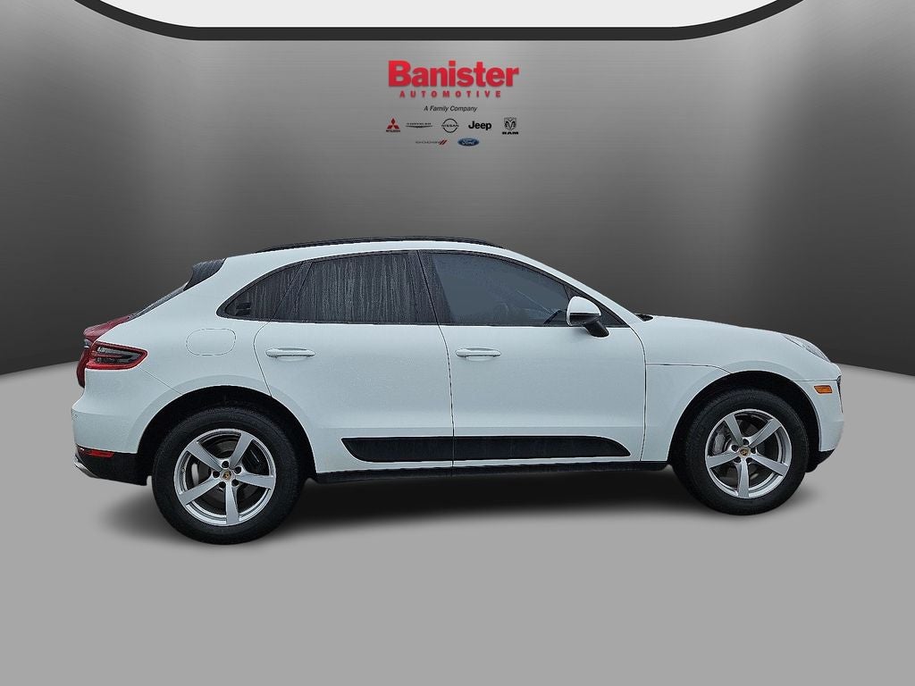 2018 Porsche Macan Base