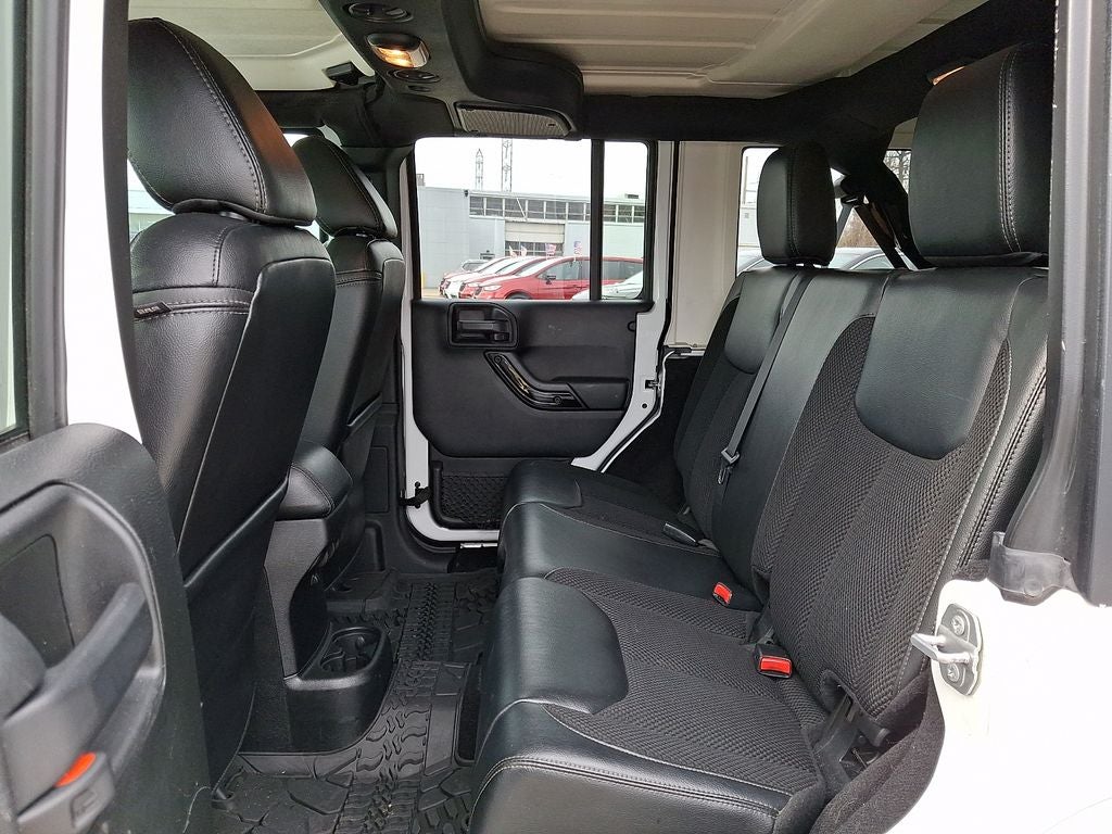 2017 Jeep Wrangler Unlimited Winter 4x4