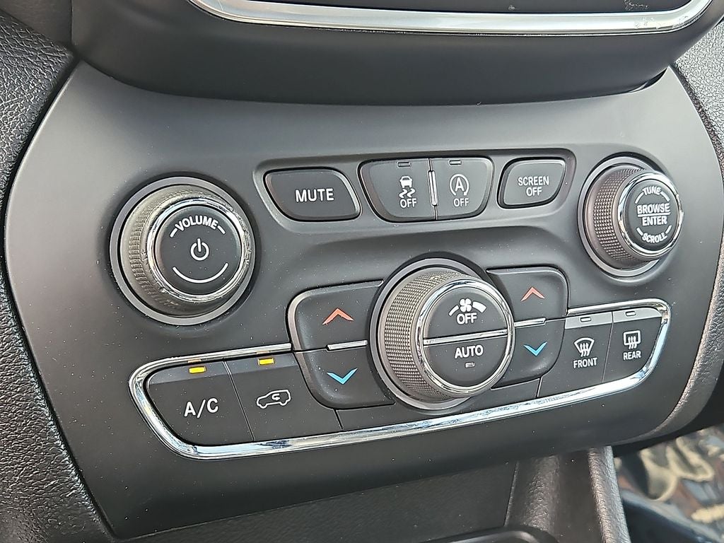 2021 Jeep Cherokee 80th Anniversary FWD