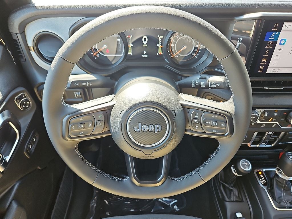 2025 Jeep Wrangler 4-Door Summit 4x4