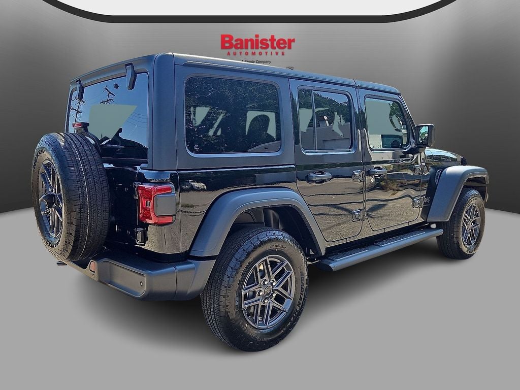 2025 Jeep Wrangler 4-Door Summit 4x4