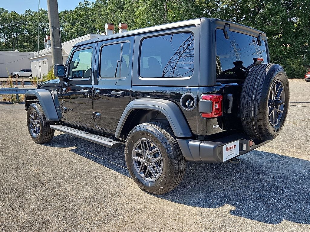 2025 Jeep Wrangler 4-Door Summit 4x4