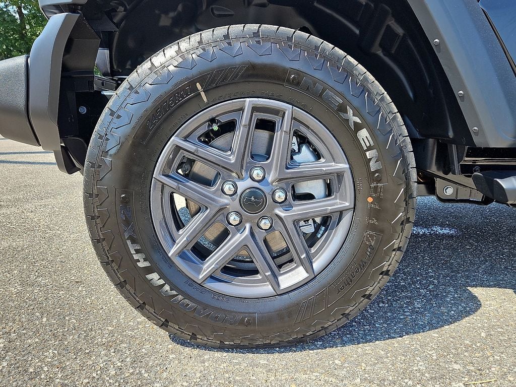 2025 Jeep Wrangler 4-Door Summit 4x4