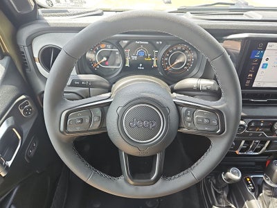 2025 Jeep Wrangler 4-Door Summit 4x4