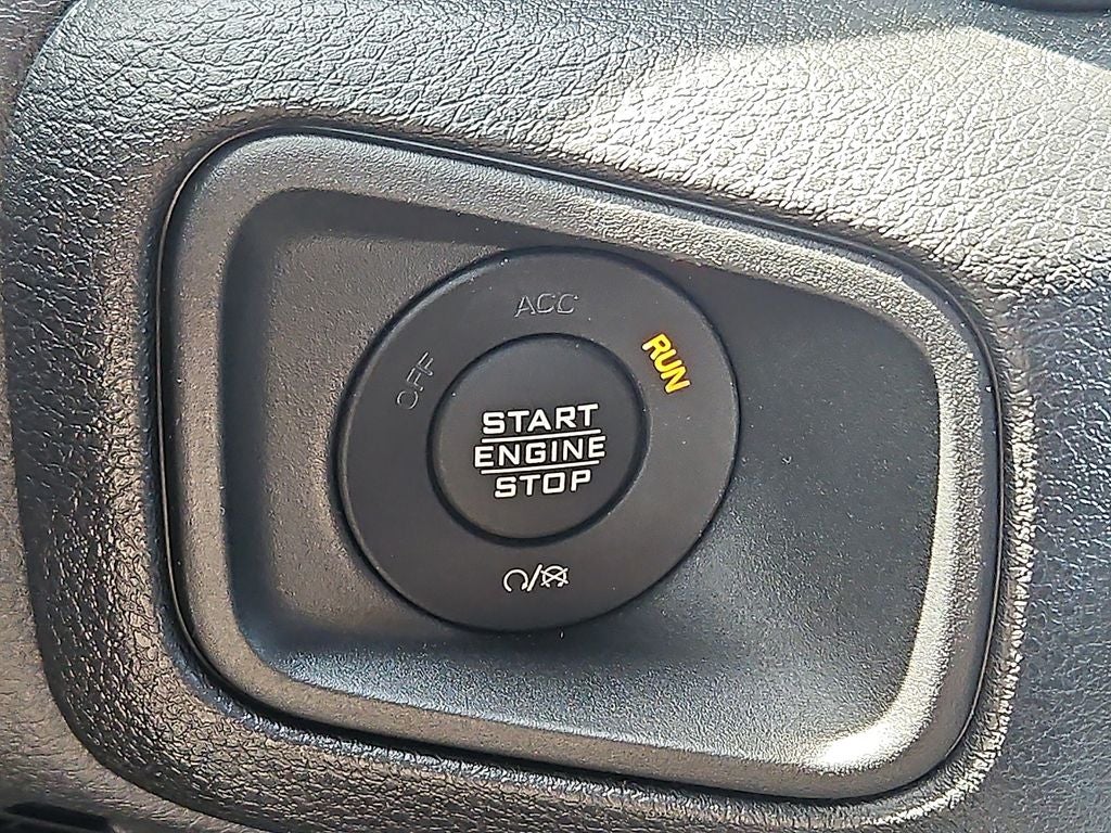 2025 Jeep Wrangler 4-Door Summit 4x4