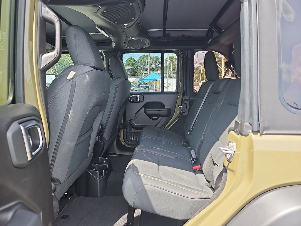 2025 Jeep Wrangler 4-Door Summit 4x4