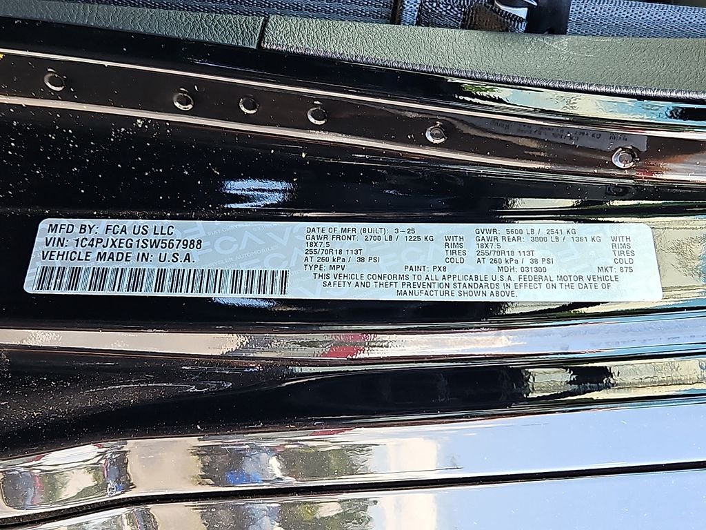 2025 Jeep Wrangler 4-Door Sahara 4x4