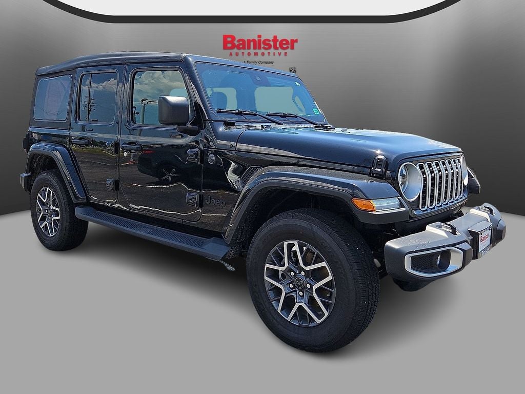 2025 Jeep Wrangler 4-Door Sahara 4x4
