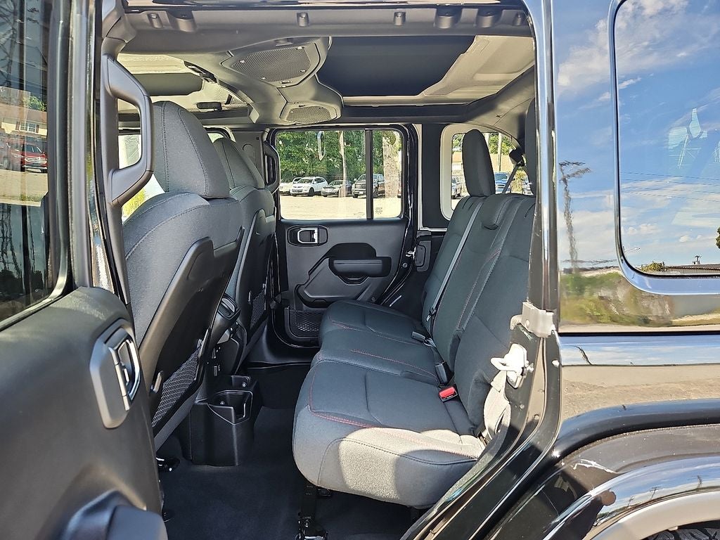 2025 Jeep Wrangler 4-Door Rubicon 4x4