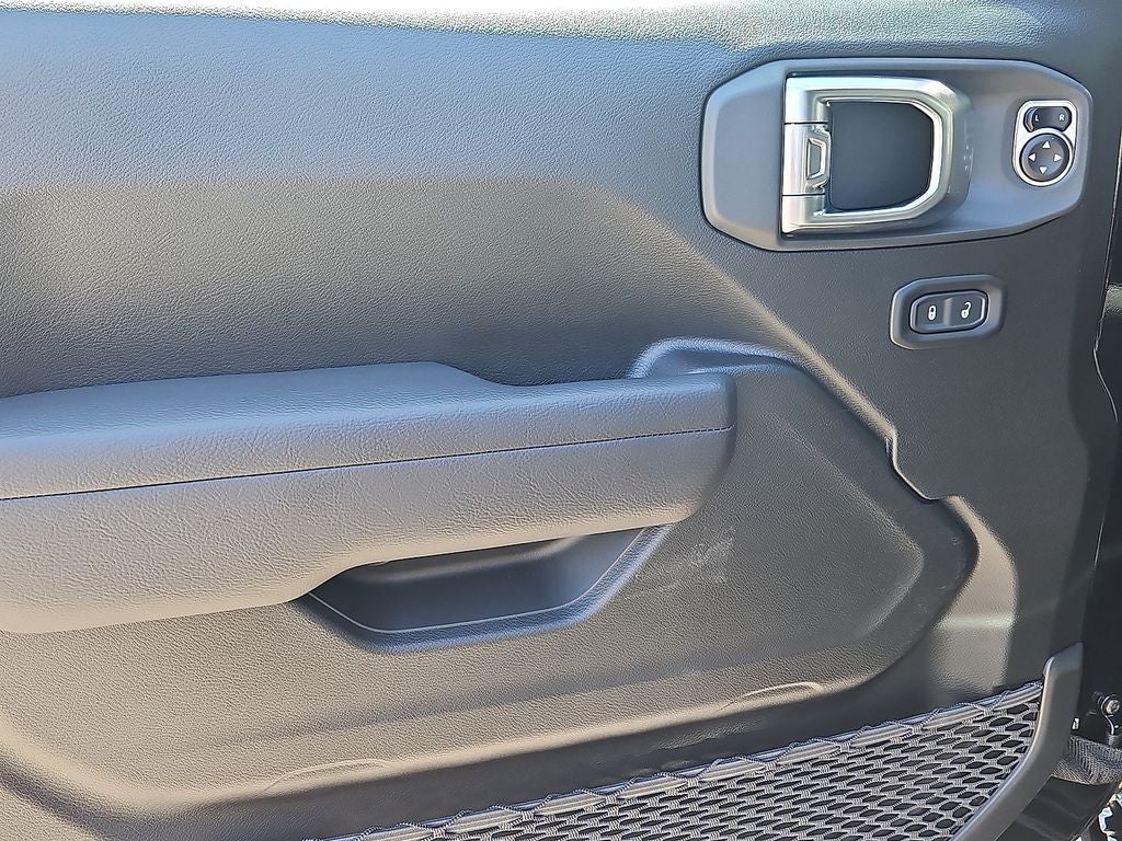 2025 Jeep Wrangler 4-Door Rubicon 4x4