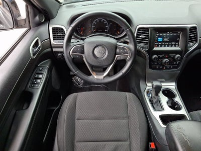 2018 Jeep Grand Cherokee Laredo E 4x2