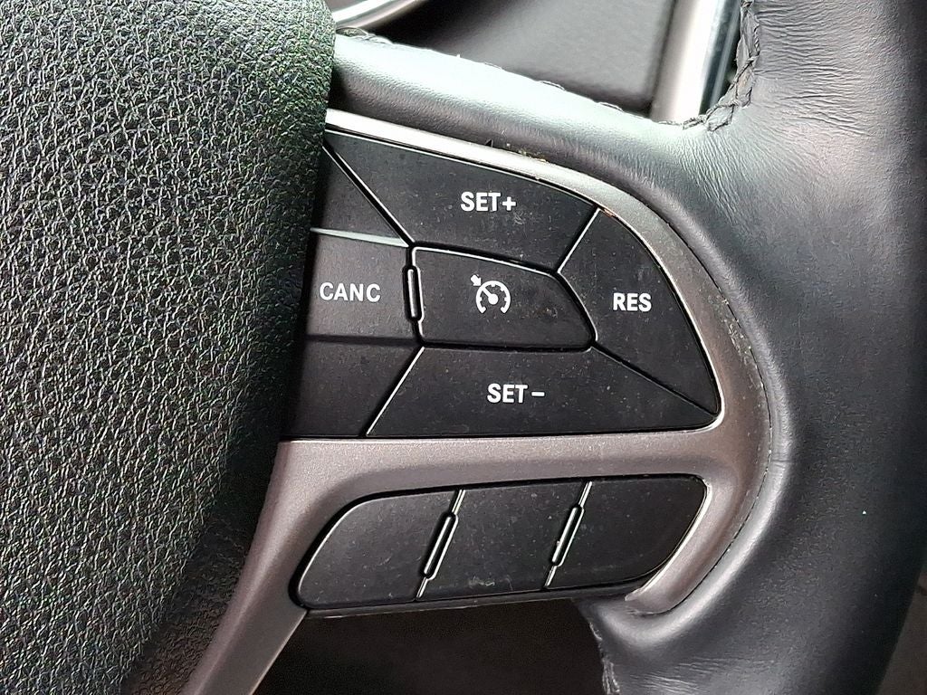 2018 Jeep Grand Cherokee Laredo E 4x2