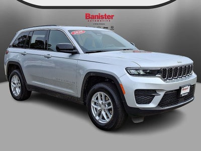 2026 Jeep Grand Cherokee Laredo
