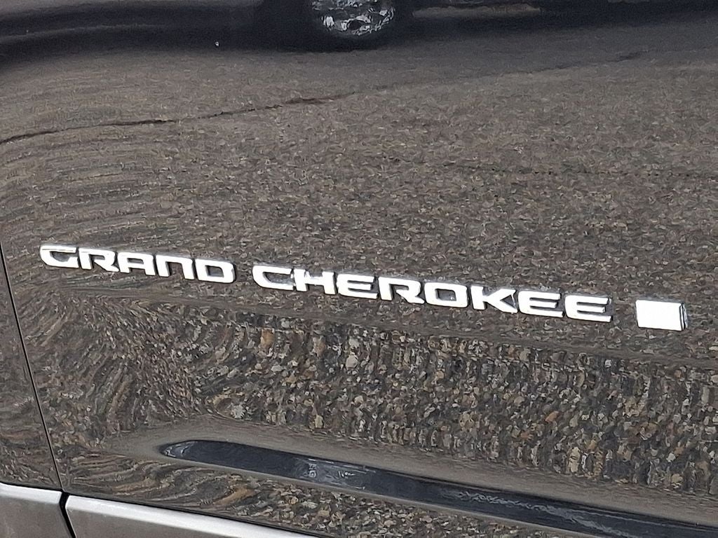 2023 Jeep Grand Cherokee L Limited 4x2