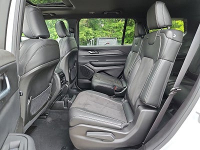 2025 Jeep Grand Cherokee L Altitude X 4x4