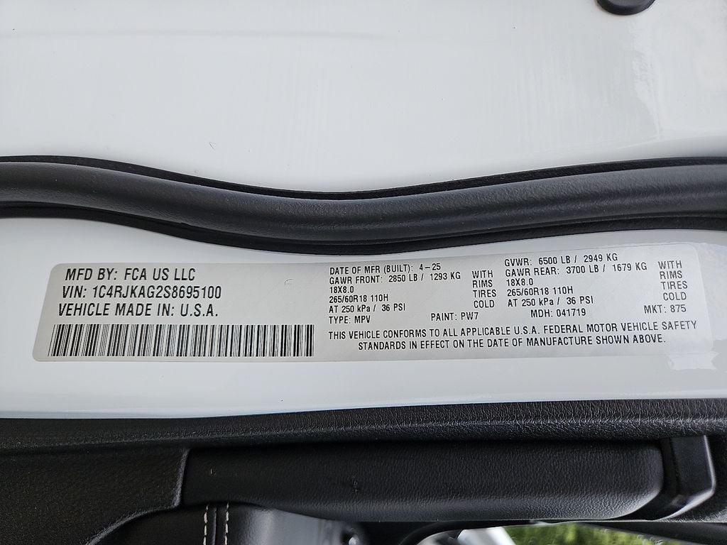 2025 Jeep Grand Cherokee L Altitude X 4x4