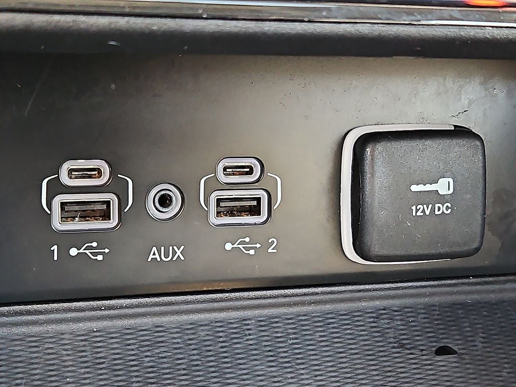 2023 Jeep Grand Cherokee L Laredo 4x4