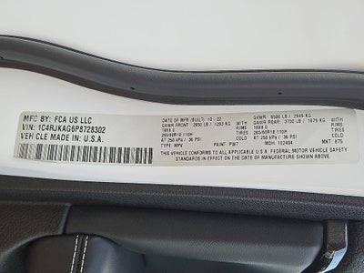 2023 Jeep Grand Cherokee L Laredo 4x4