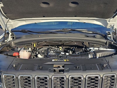 2023 Jeep Grand Cherokee L Laredo 4x4