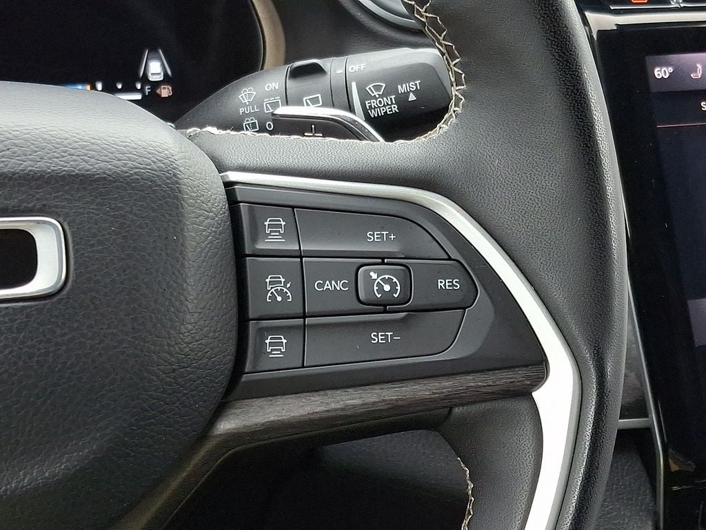 2023 Jeep Grand Cherokee L Limited 4x4