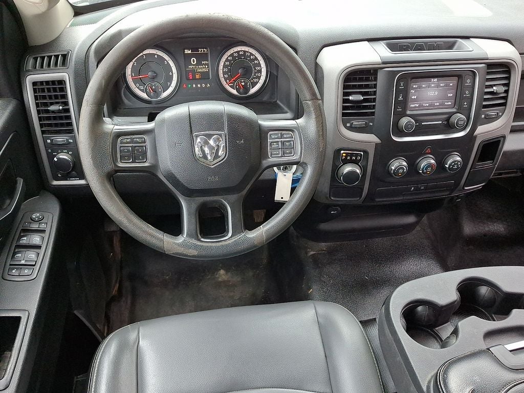 2021 RAM 1500 Classic Tradesman Quad Cab 4x2 6'4' Box