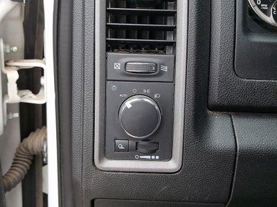 2021 RAM 1500 Classic Tradesman Quad Cab 4x2 6'4' Box