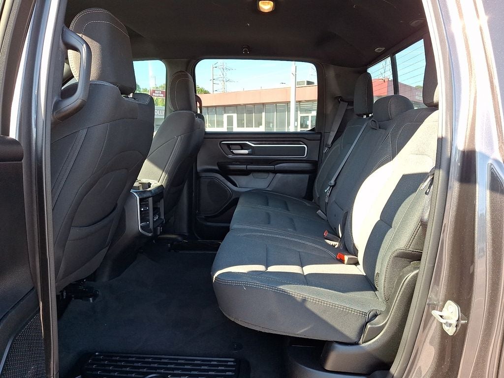 2021 RAM 1500 Big Horn Crew Cab 4x4 5'7' Box