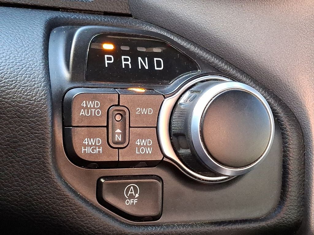 2021 RAM 1500 Big Horn Crew Cab 4x4 5'7' Box