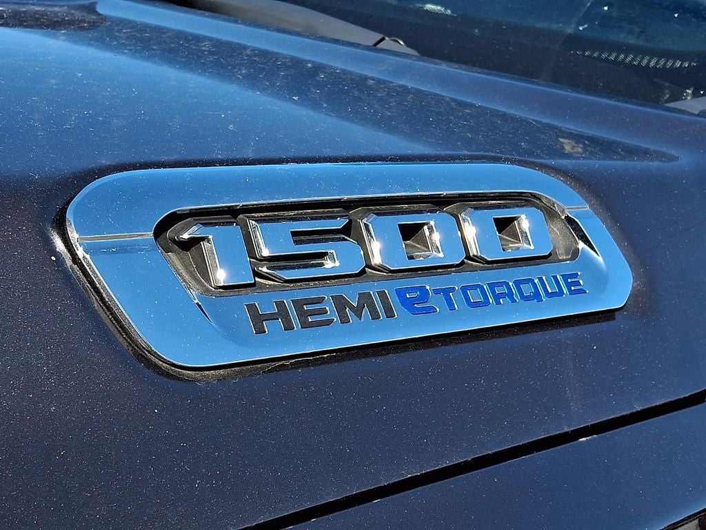 2021 RAM 1500 Big Horn Crew Cab 4x4 5'7' Box