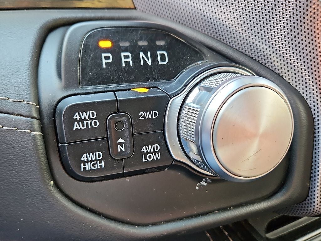 2021 RAM 1500 Limited Crew Cab 4x4 5'7' Box