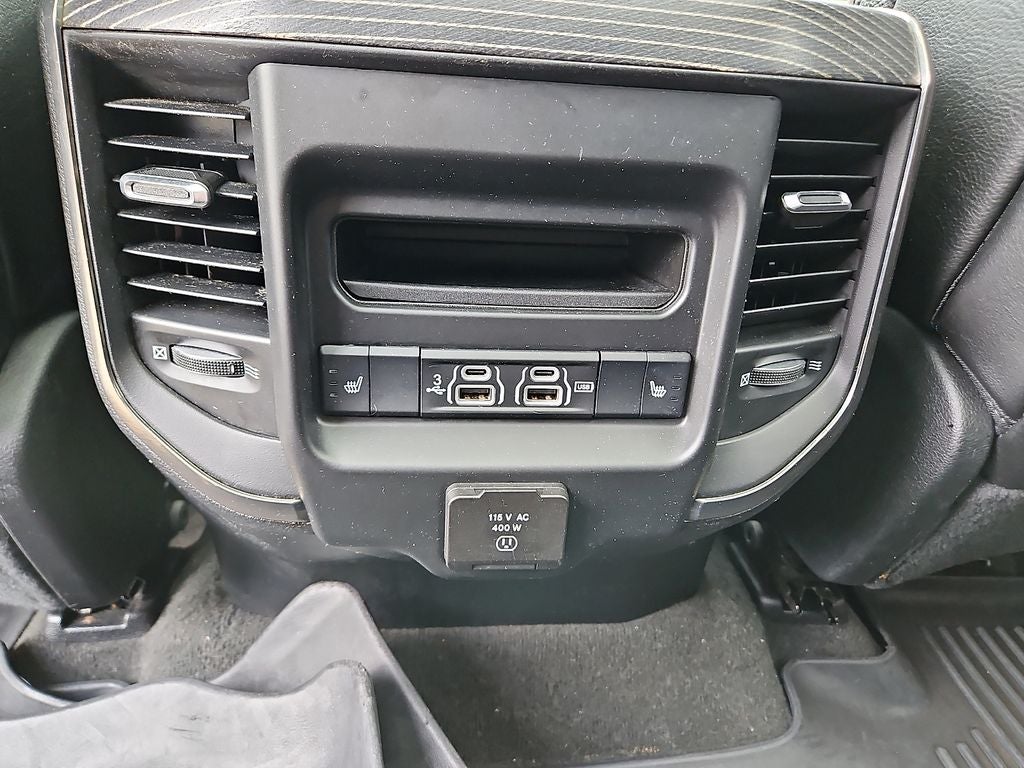 2020 RAM 1500 Limited Crew Cab 4x4 5'7' Box