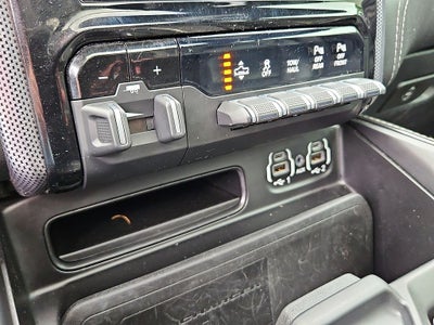 2020 RAM 1500 Limited Crew Cab 4x4 5'7' Box