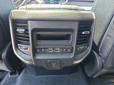 2022 RAM 1500 Limited Crew Cab 4x4 5'7' Box