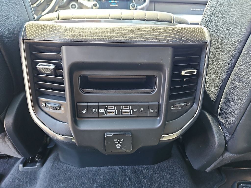 2022 RAM 1500 Limited Crew Cab 4x4 5'7' Box