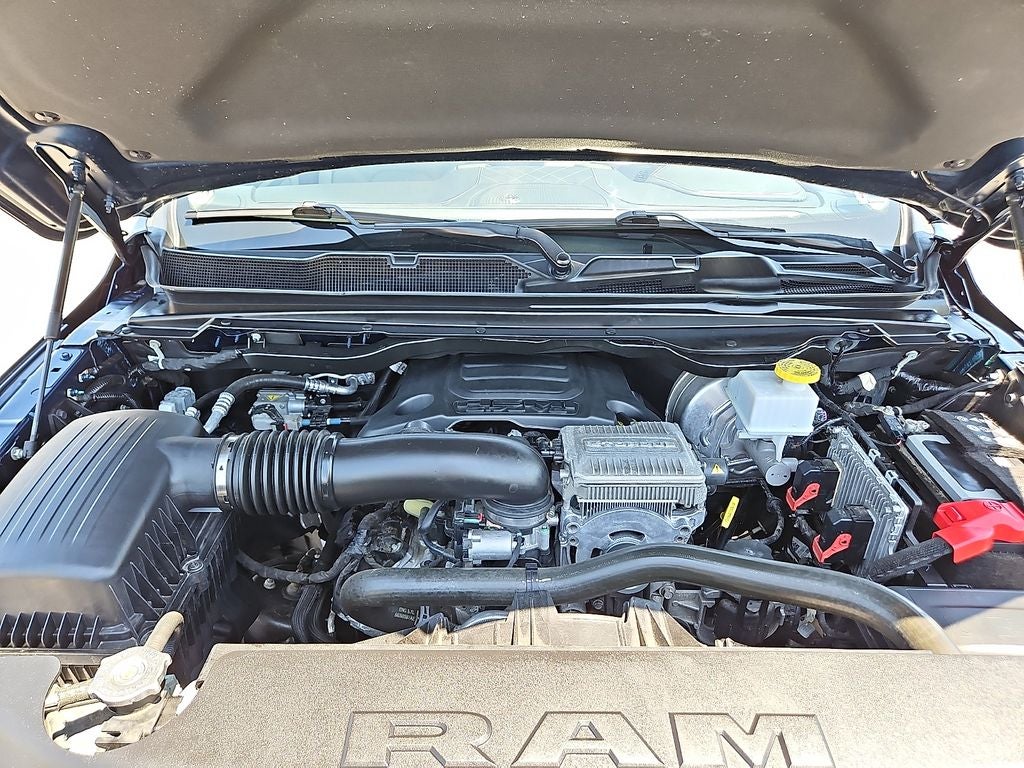 2022 RAM 1500 Limited Crew Cab 4x4 5'7' Box