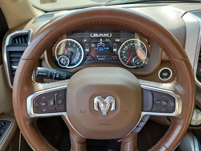 2021 RAM 1500 Laramie Crew Cab 4x4 5'7' Box