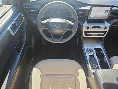 2022 Ford Explorer Base